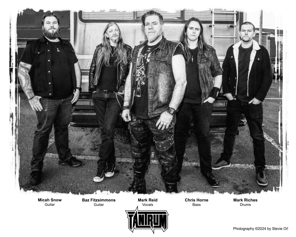 Band pic Tantrum